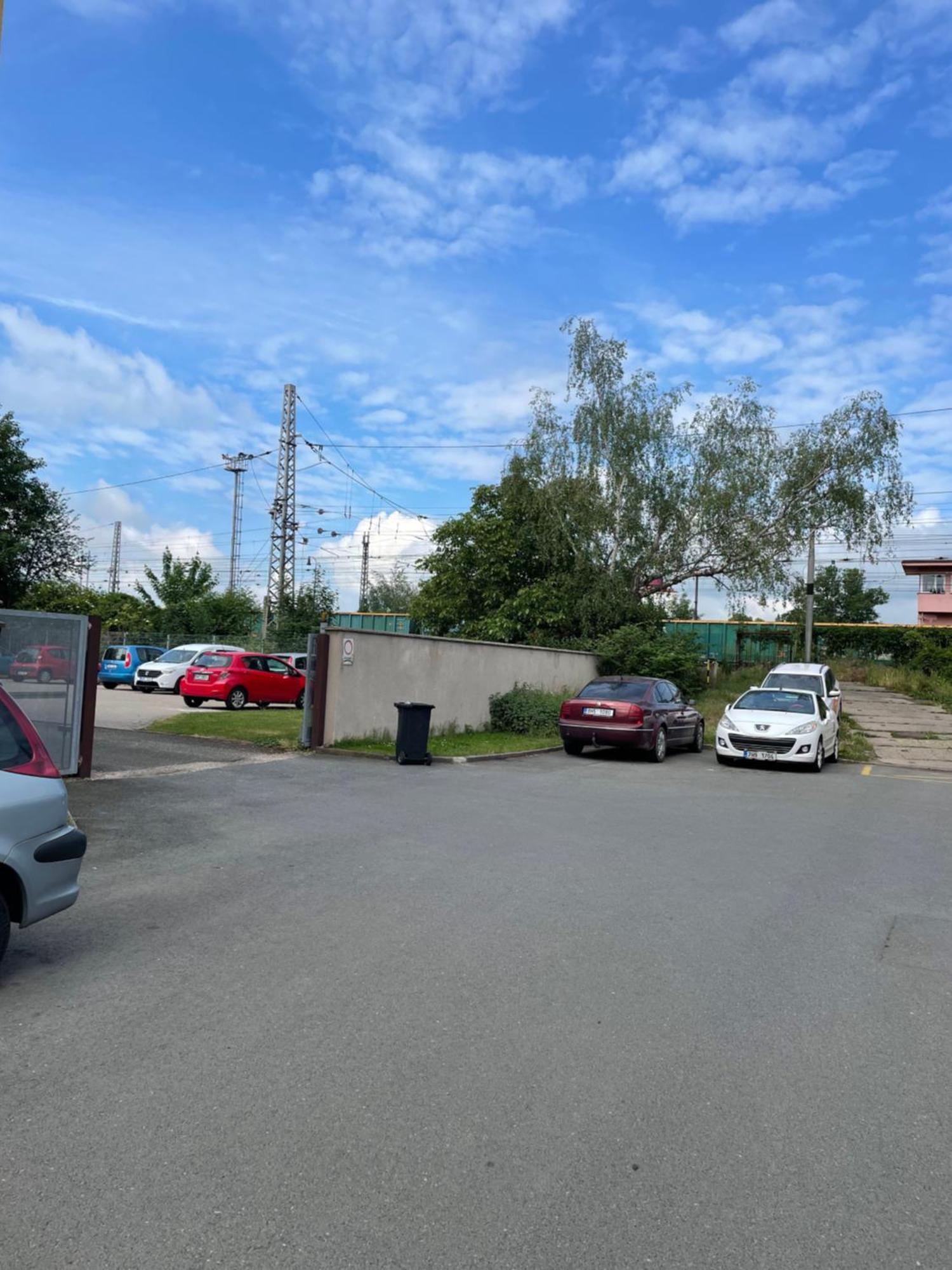 Hradec Králové Kolotuk旅舍 外观 照片